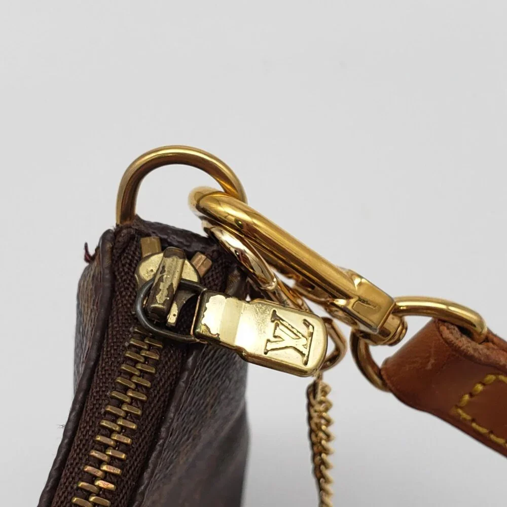 Louis Vuitton Pochette Accessoires Monogram Crossbody | LV Chain Shoulder Bag - Picture 11 of 16